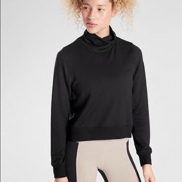NWOT Athleta Cropped Funnel Neck Top in Nirvana Black Long Sleeve Medium - Picture 1 of 10